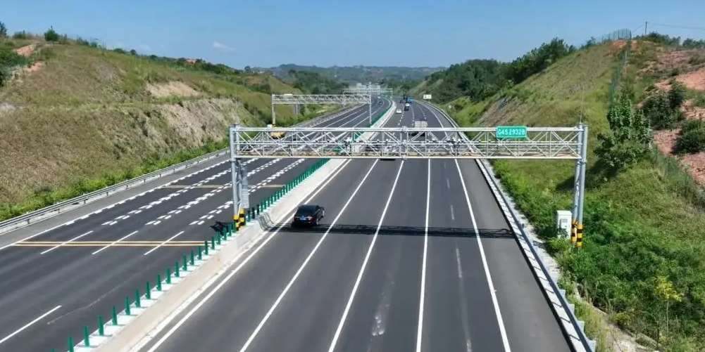 巴中市贵州高速公路智慧化提升项目欧孚通信单模光缆助力