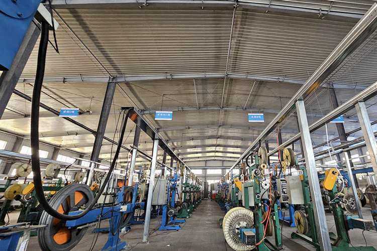 德州市ADSS光缆4个秘密价格：交易ADSS架空光缆厂报价